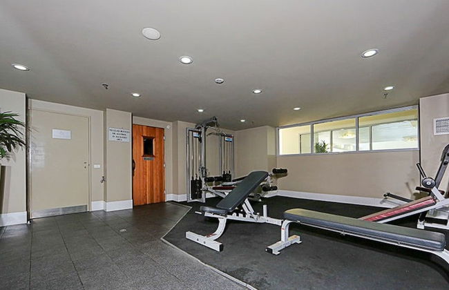 Spacious 1-Bedroom Apartment With Parking - Photo 8