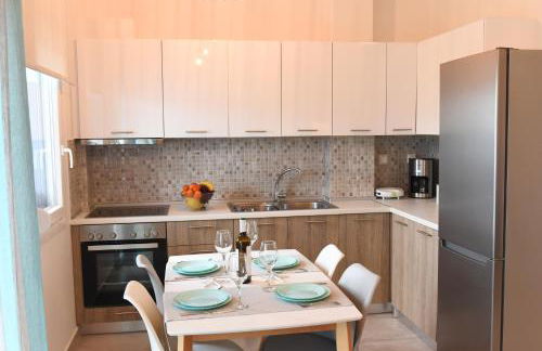 Melia Luxury Suite with pool - Photo 31