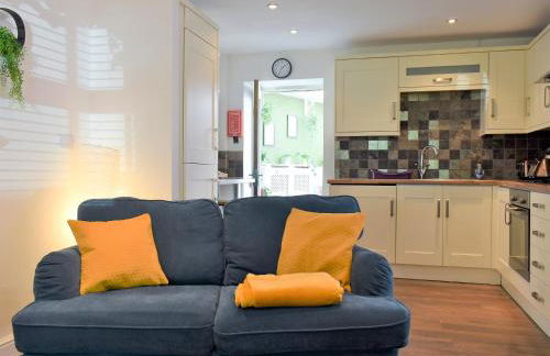 The Mouse House - Photo 5