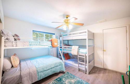 Manic Mountain Forest Cabin 3 miles from Bass Lake - Foto 24