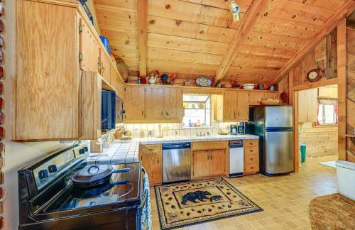 Countryside Views Family-Friendly Badger Cabin - Foto 13