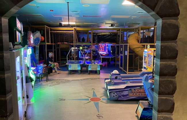 The Regal Hideaway - Photo 31