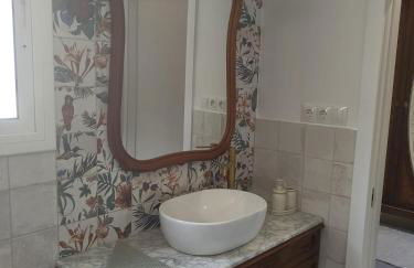 Amplia Habitacion Independiente con baño privado - Foto 9