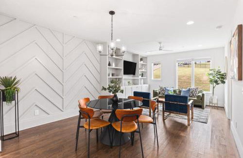 Walk to 12 South and Belmont with Garage FirePit and Patio - Foto 14