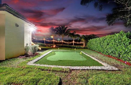 8-BR with Pool & Mini-golf & Soccer - Foto 13