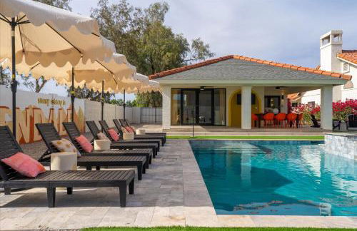 Lazy River Luxe 6 BR Sleeps 16 Pickleball Hot Tub - Foto 75