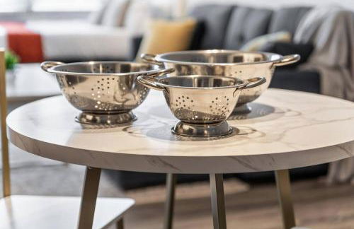 MDRN Escape with Natural Light Wi-Fi Gym Parking - Foto 7