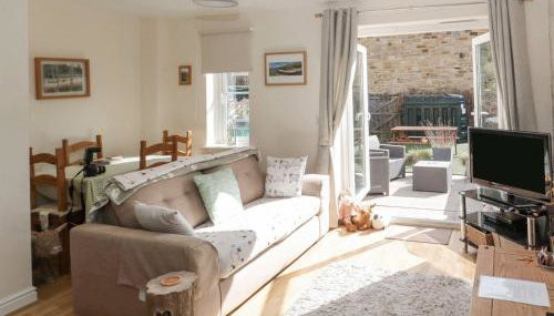 Ramblers Cottage - Photo 2