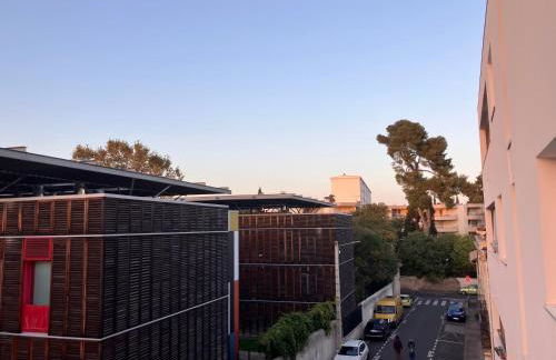 T2 Beaux Arts parking privé gratuit - Photo 26