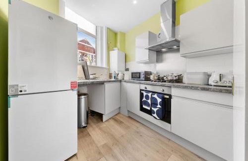 Leyton 1BR Flat Near Tube, 247 Gym, Tennis Court - Foto 19