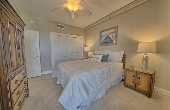 Cozy Condominium with Astonishing View from Spacious Balcony - Unit 0401 by RedAwning - Foto 5