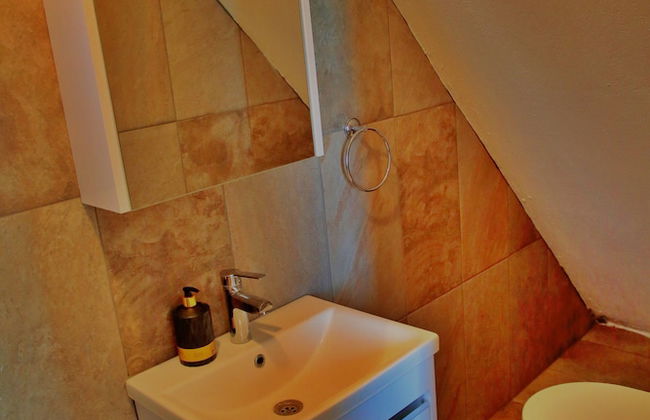 The Mira House - Photo 49