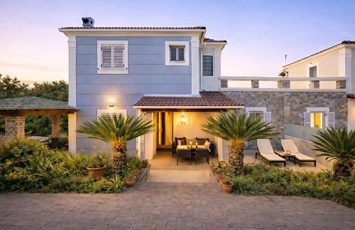 Villa Nirvana - Sea View Maisonette in Roda, Offering Tranquility and Comfort on the Enchanting Northern Coast of Corfu - Foto 1