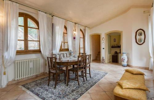 Apartment Wunderschöne Wohnung in Cortona mit Großer Terrasse by Interhome - Foto 10