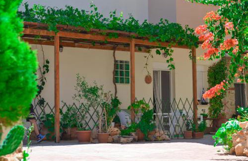 Home Suites - Photo 70