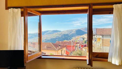 Romantico Appartamento con Vista Mozzafiato Perfetto per 2 Persone - Foto 3