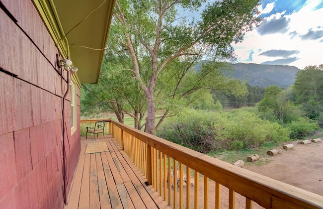 7 Bedroom on the Side of Pikes Peak on a Mountain Stream - Foto 43