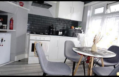 Tripple Bs Apartments - Foto 4