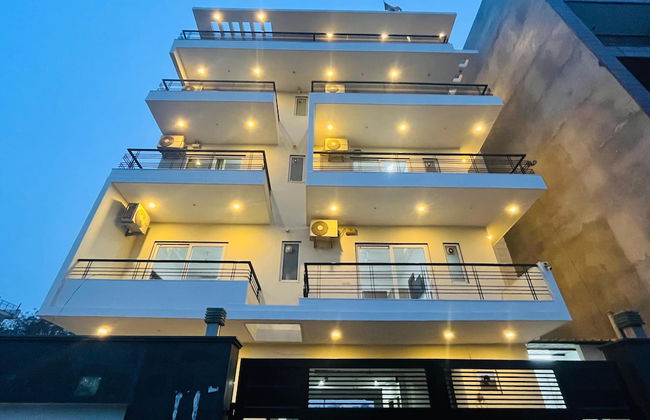 The Lodgers Luxury Studio Apartment In front of Artemis Hospital - Foto 14