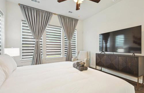 Brand New 5BD 4BA Luxury Vacation Home w Hot Tub - Foto 21