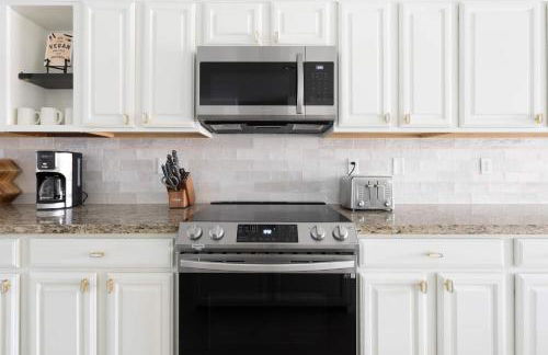 Copper Cactus House Pool, Spa, Golf! - Photo 7