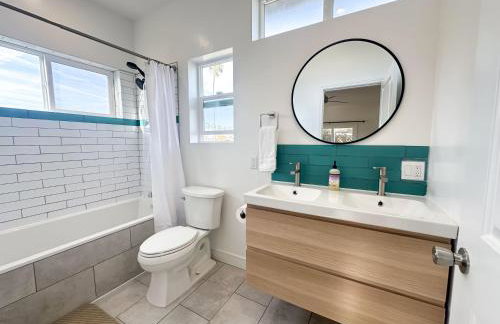 Oceanside Rooftop Retreat Sleeps 4 - Foto 13