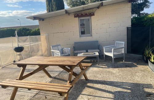 SERENITY Gite dans propriété avec jardin, terrasse, wifi, piscine et parking entre Béziers et Pezenas - Foto 16