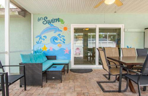 SaltyLux16 Heated Saltwater Pool, Near Beach, Honeymoon Island, Farmer market - Foto 6