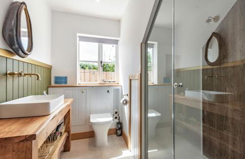 Silhouette's Stable - Uk34102 - Foto 17