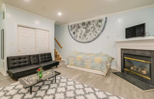 Day Trip to DC - Sterling Studio with Pool Access - Foto 4