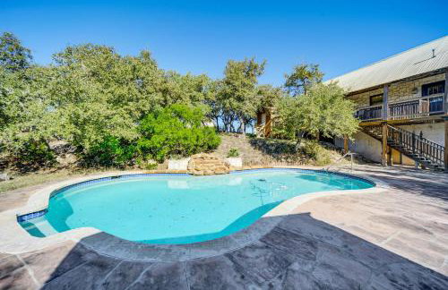 5 Mi to Dtwn Dripping Springs Cabin with Jacuzzi! - Foto 2