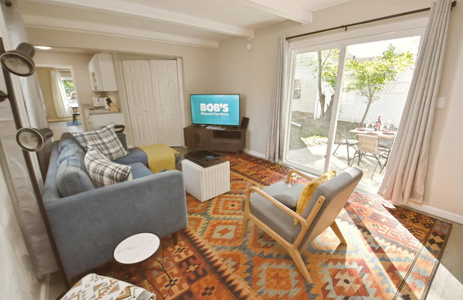 3 Blocks to Notre Dame 2 Bedroom 1 Bath Home 815 - Foto 10