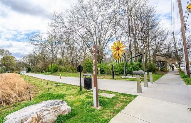 4 Minutes to Downtown by the Atlanta Beltline Trail in the Cabbagetown Neighborhood - Foto 68