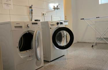 Modernes Ferienhaus mit 2 Balkonen, Terrasse und Garten ! - Foto 35