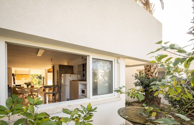 Caesarea Sea-Side Retreat by Sea N' Rent - Foto 52