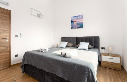 Villa Lavanda -semi-detached villa with a pool and a panoramic view, close to a sandy beach- by TRAVELER tourist agency Krk - Foto 30