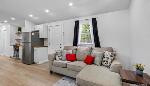 The Duke- Decatur Family Tiny Home - Foto 2