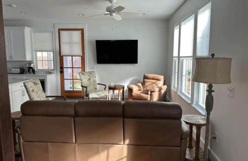 Gator Grove - Colonial House - Brand New Build! - Photo 7