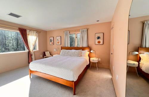 Luxury Woodstock Retreat Hot tub heated pool - Foto 26