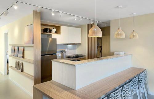 Ofurô - 5 Suítes - Piscina Aquecida - Marina - Condomínio - Foto 16