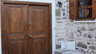 Molivos Tower - Photo 4