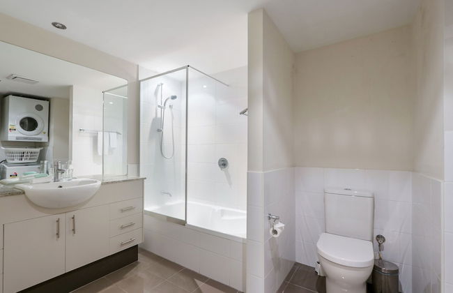 188 Apartments - Photo 18