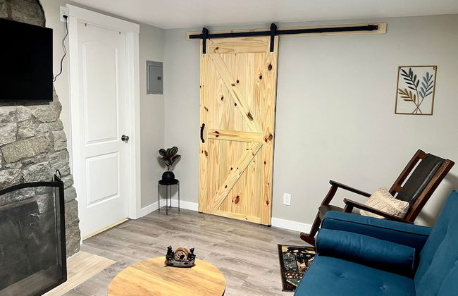 Log cabin in heart of Anchorage - Foto 27