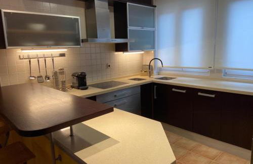 Atico centrico con terraza y garaje - Foto 27