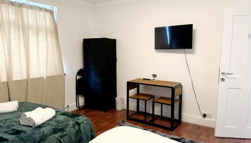 BE-1st Floor Quad Room in Wembley! - Foto 3
