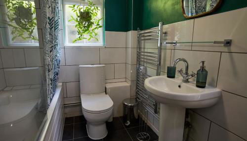 Premium Central Stroud Apartment with Parking x2 - Foto 5