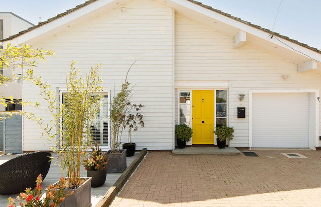 Vibrant Seafront Home With Seasonal Pool - Foto 4