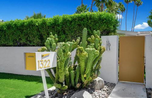 Ultra-Chic LUXE Mid-Century Estate- Resort Like Pool, Spa, Firepit, Outdoor Kitchen 3BED/3BATH - Foto 42