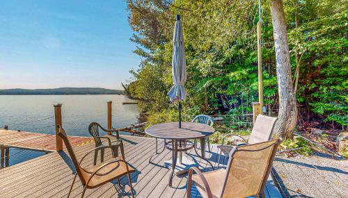 Spectacular Sebec Setting - Foto 4