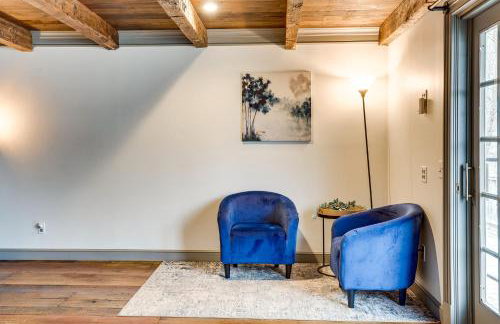 Timeless Winesburg Farmhouse with Deck - Foto 6